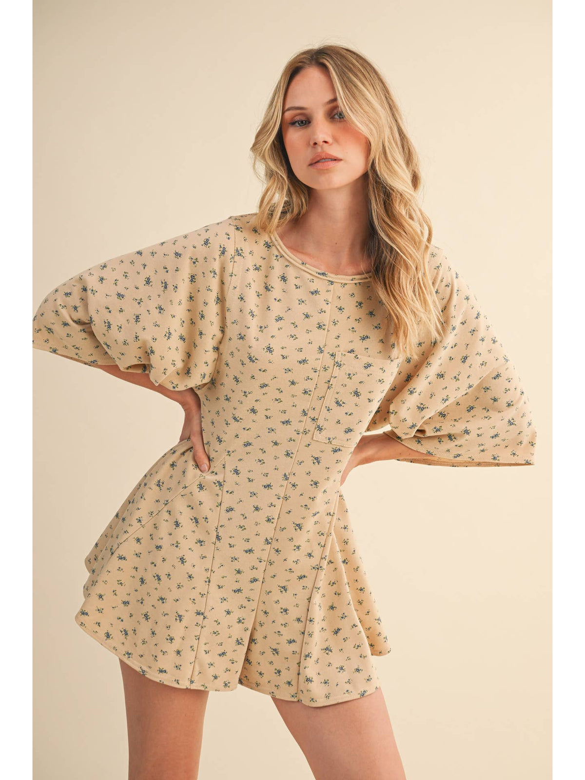 Beige Floral (85% Cotton) Flowy Shorts Romper w/Pockets